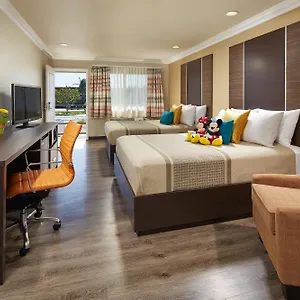 https://eden-roc-inn-suites.topanaheimhotels.com