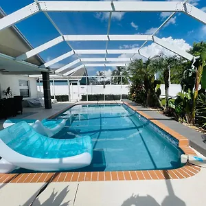 Holiday home Paradise Near Img Academy & Siesta Key Beach, Bradenton