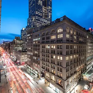 https://hotel-373-fifth-avenue.us-newyorkcity.com