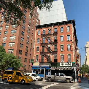 https://carlton-arms-hotel.us-newyorkcity.com
